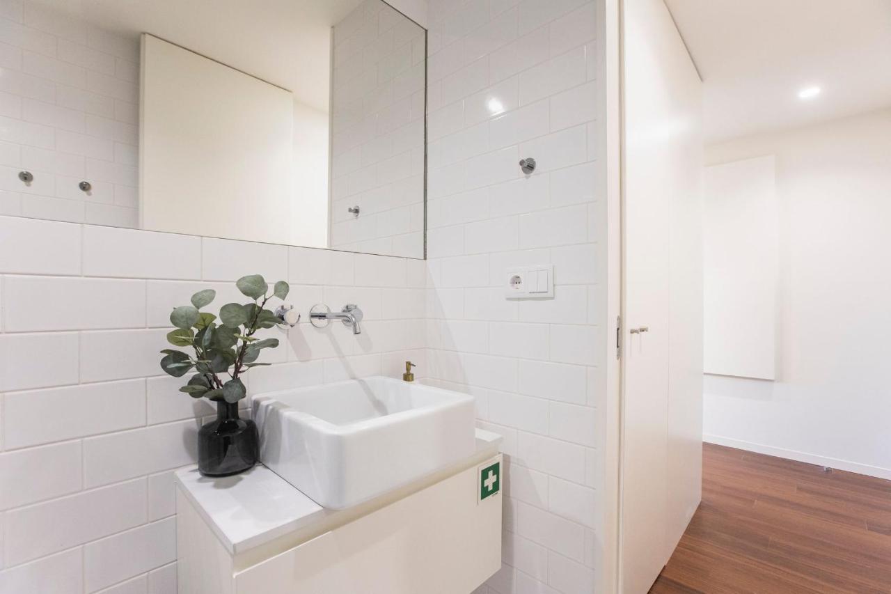 Bombarda Apartments By Lovelystay Porto Luaran gambar