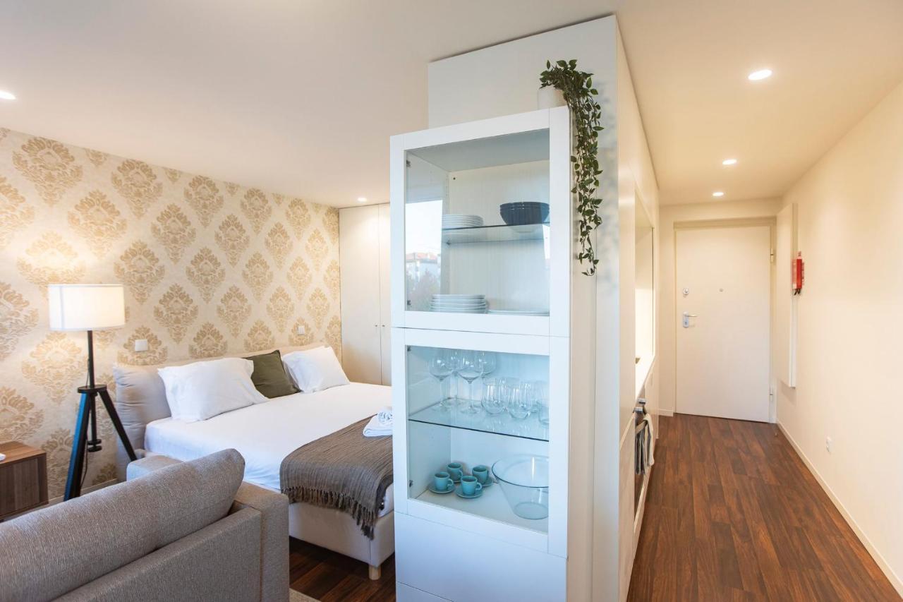 Bombarda Apartments By Lovelystay Porto Luaran gambar