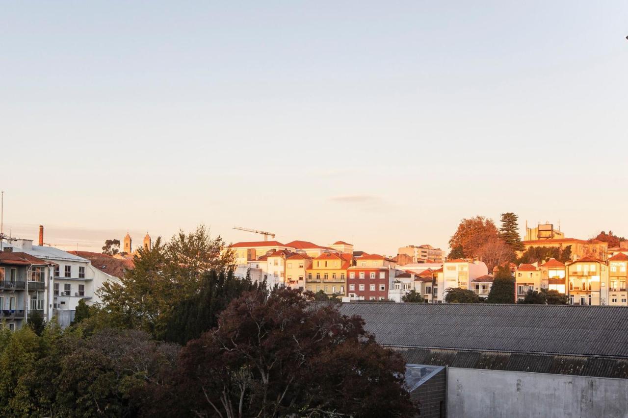 Bombarda Apartments By Lovelystay Porto Luaran gambar