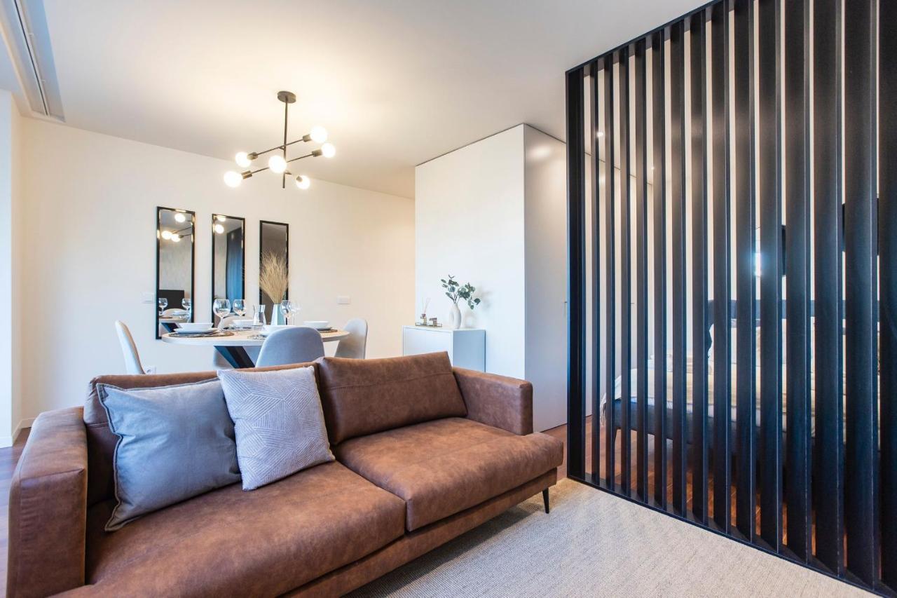 Bombarda Apartments By Lovelystay Porto Luaran gambar
