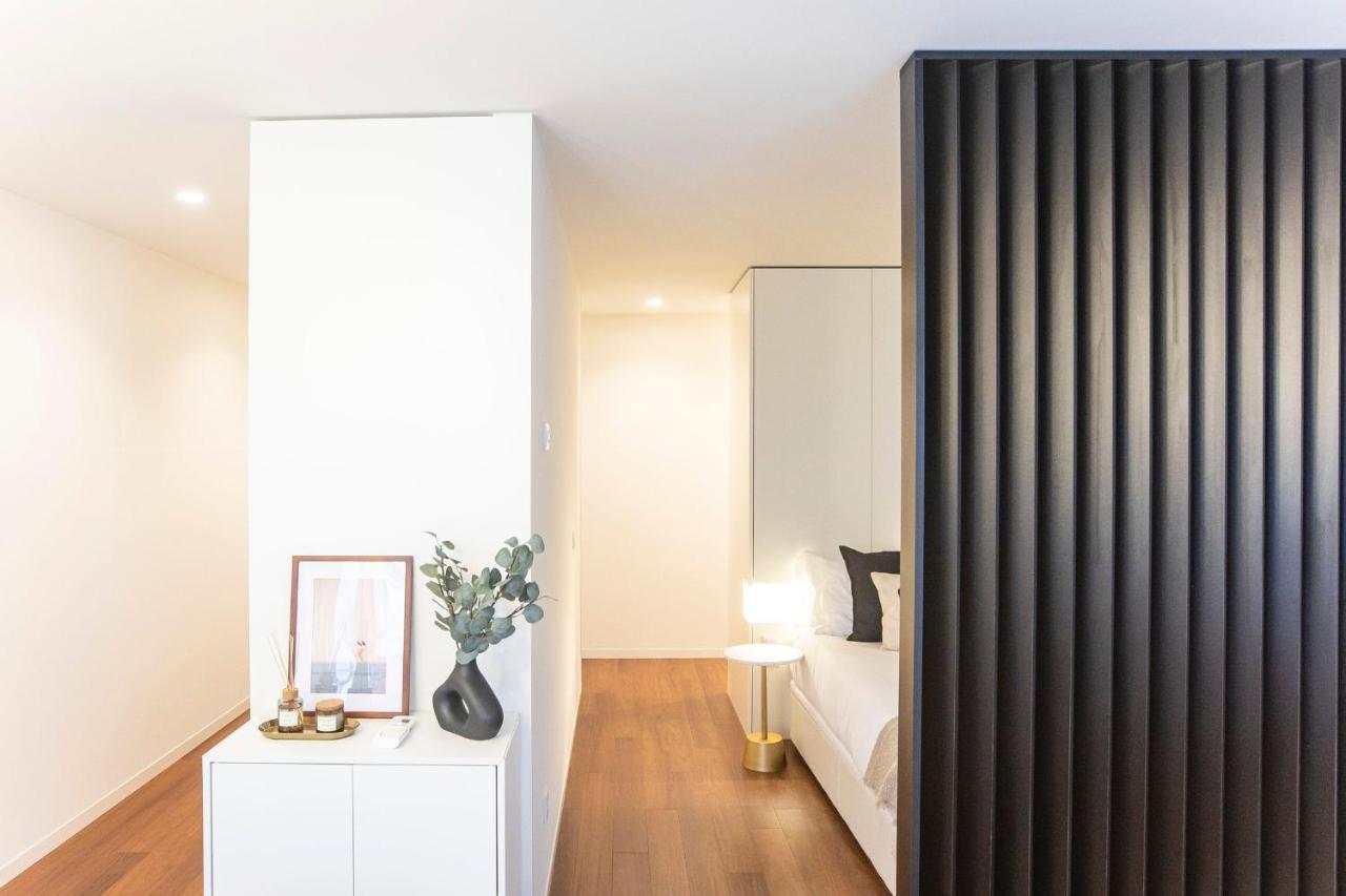 Bombarda Apartments By Lovelystay Porto Luaran gambar